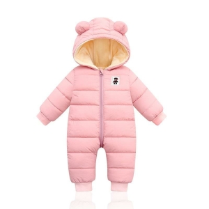 Quiltad rosa jumpsuit med huva