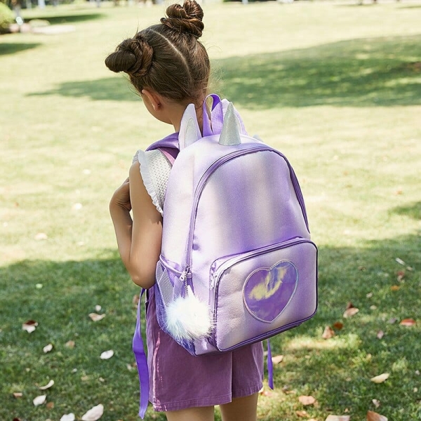 Regnbågsryggsäck för små flickor regnbagsryggsack for sma flickor 2