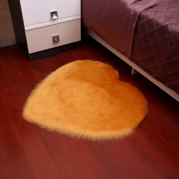 Hjärtformad shagmatta för en flickas sovrum hjartformad shagmatta for en flickas sovrum 70x90cm orange