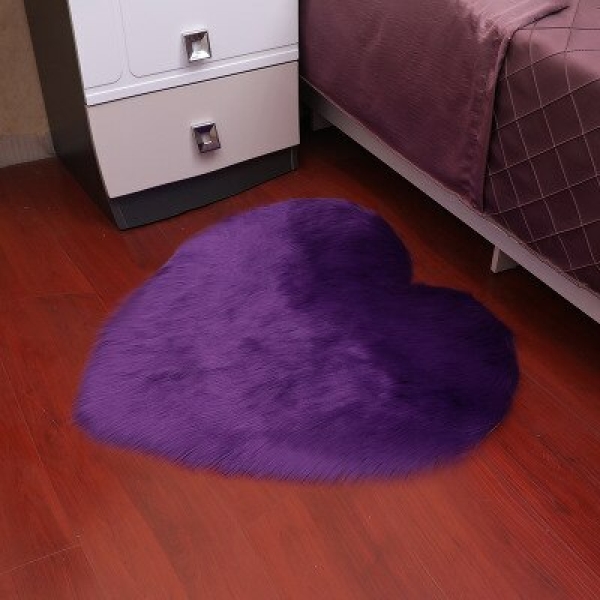 Hjärtformad shagmatta för en flickas sovrum hjartformad shagmatta for en flickas sovrum 70x90cm violett