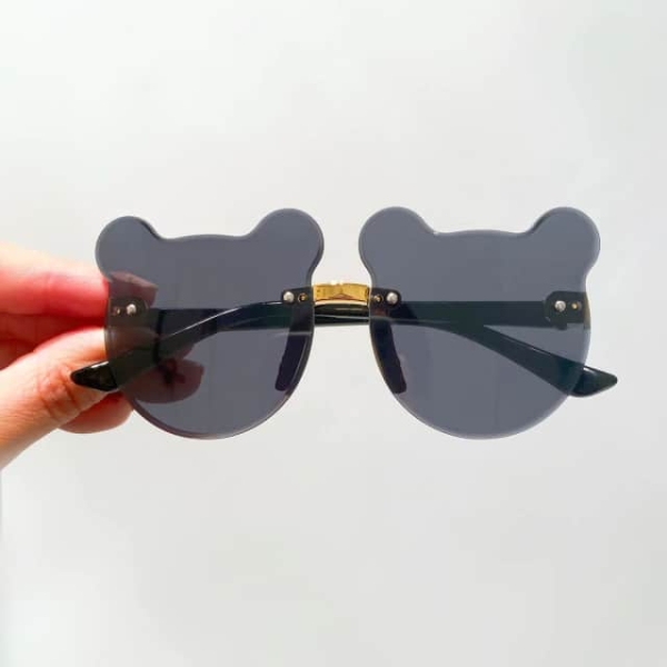Solglasögon i Musse Pigg-stil för flickor solglasogon i musse pigg stil for flickor svart
