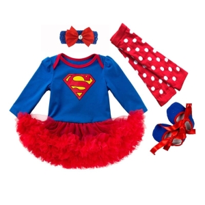 Super girl cosplayklänning för moderiktiga tjejer med tillbehör